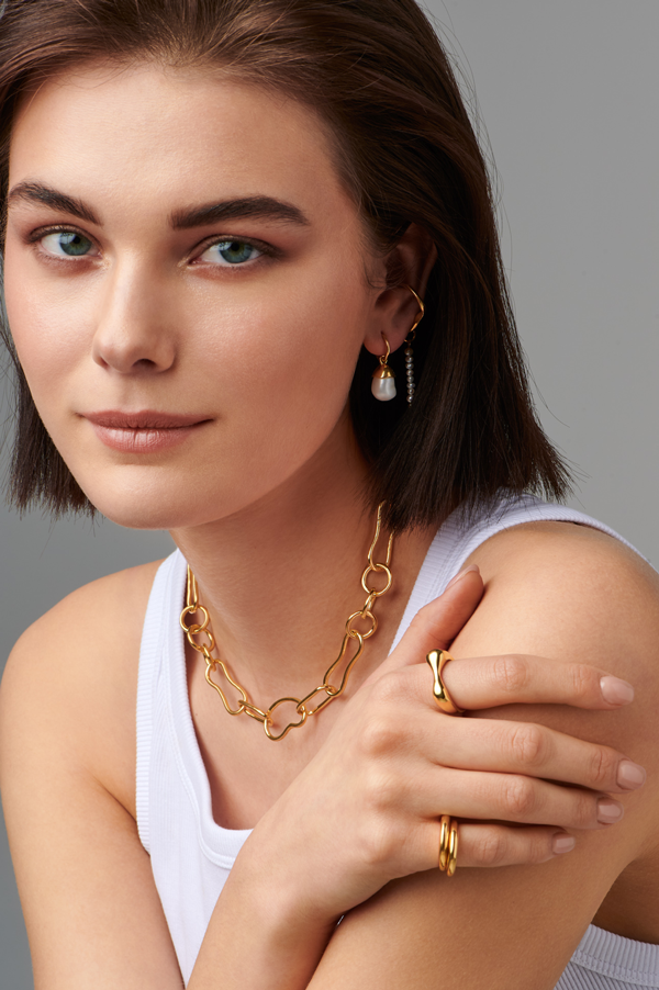 Perla Hoop Earrings